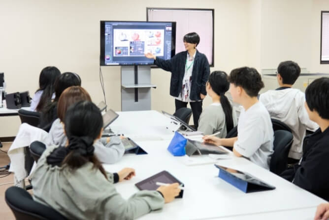 名古屋デザイナー・アカデミーの授業風景