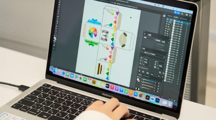 グラフィックデザイン学科